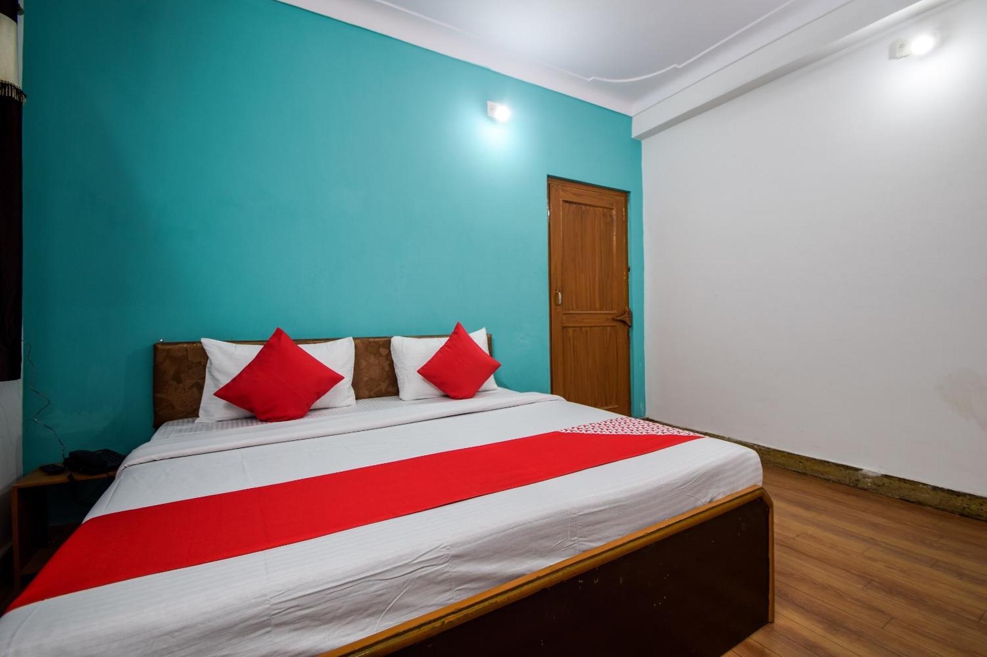 Hotel O Vip Udaipur Esterno foto
