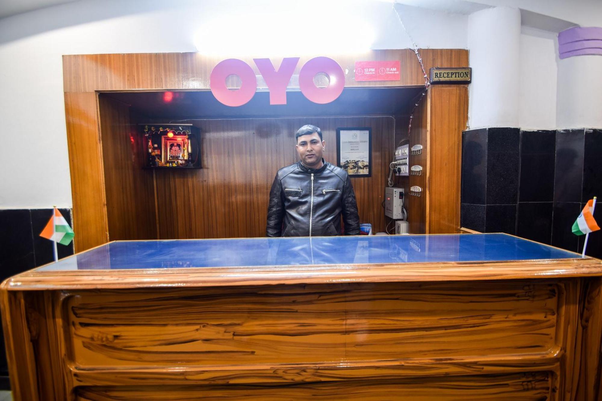 Hotel O Vip Udaipur Esterno foto